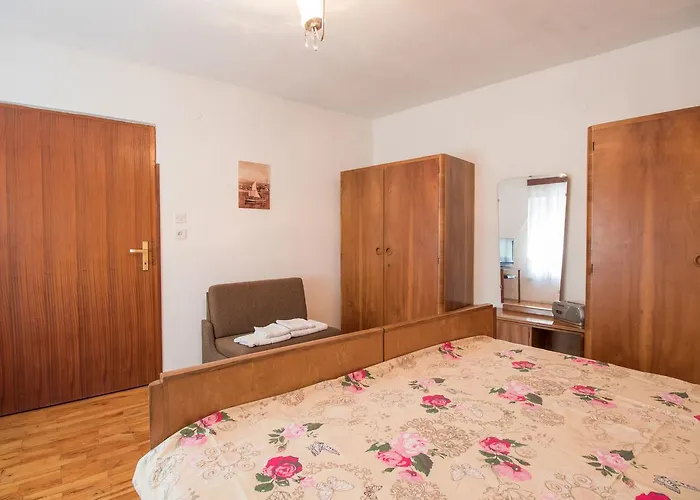 Miroslav Novi Vinodolski